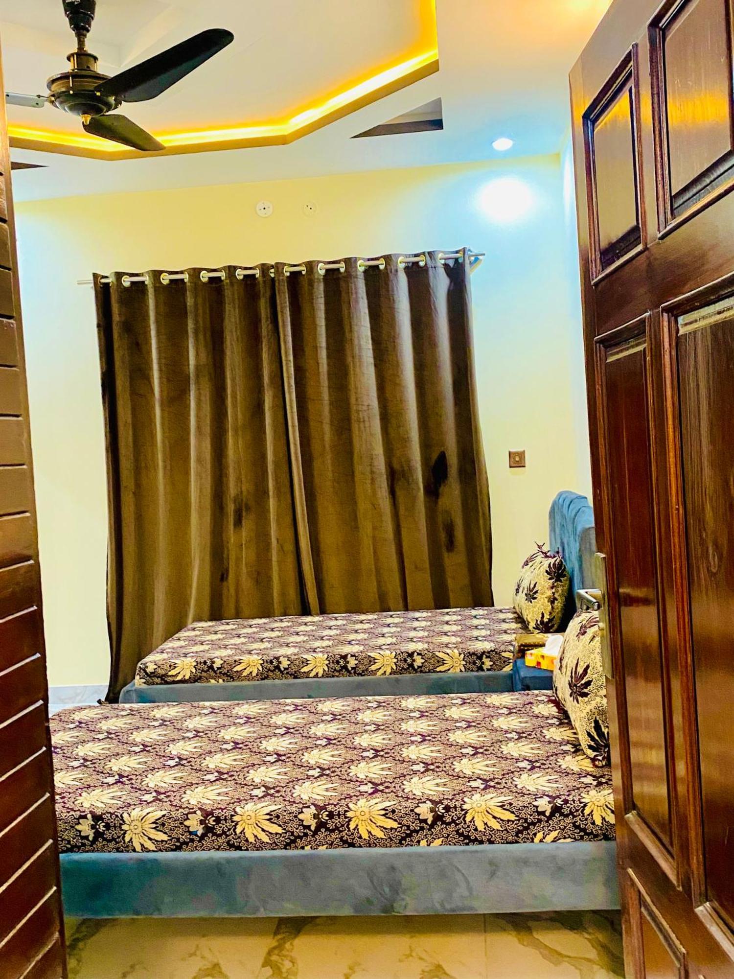 Moonlight Guest House Rawalpindi Eksteriør billede